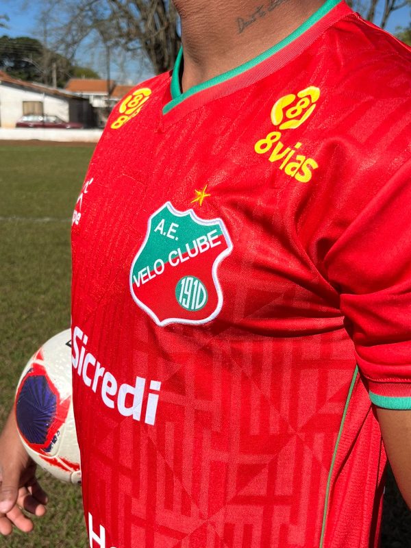 Camiseta de jogo Velo Clube vermelha - Image 2