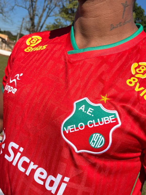 Camiseta de jogo Velo Clube vermelha - Image 3